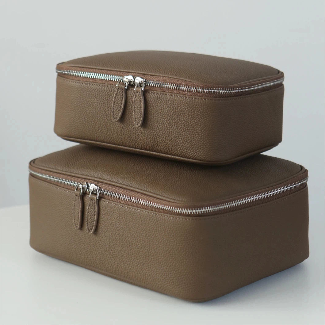 Large-Capacity Leather Travel Organiser
