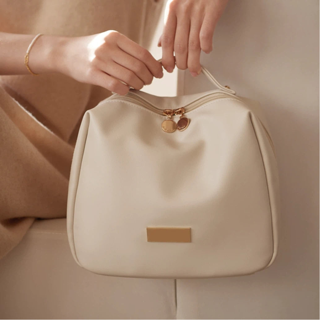 Cream-Grip Travel Cosmetic Case