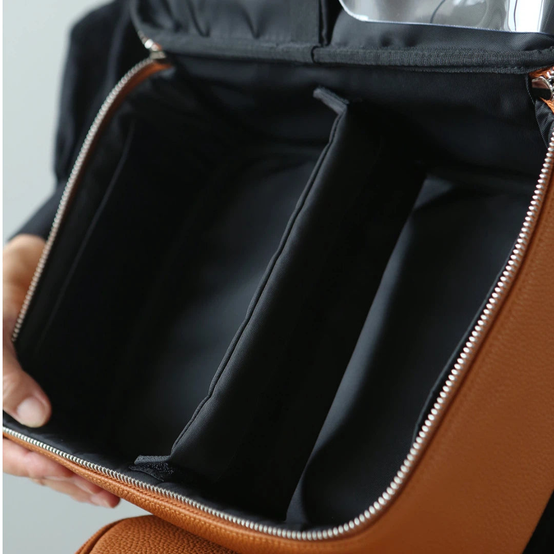 Large-Capacity Leather Travel Organiser