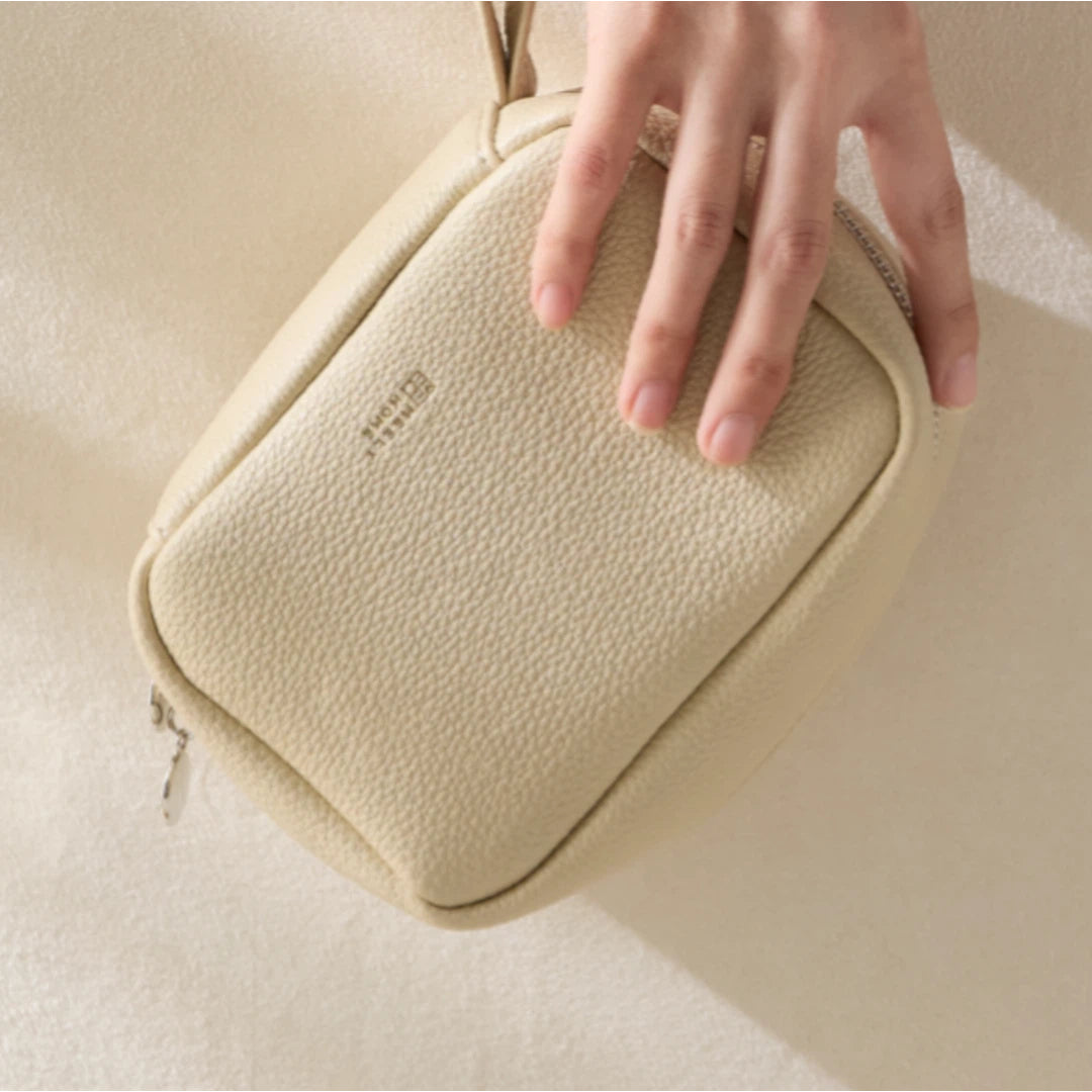 Compact Pebbled Everyday Pouch