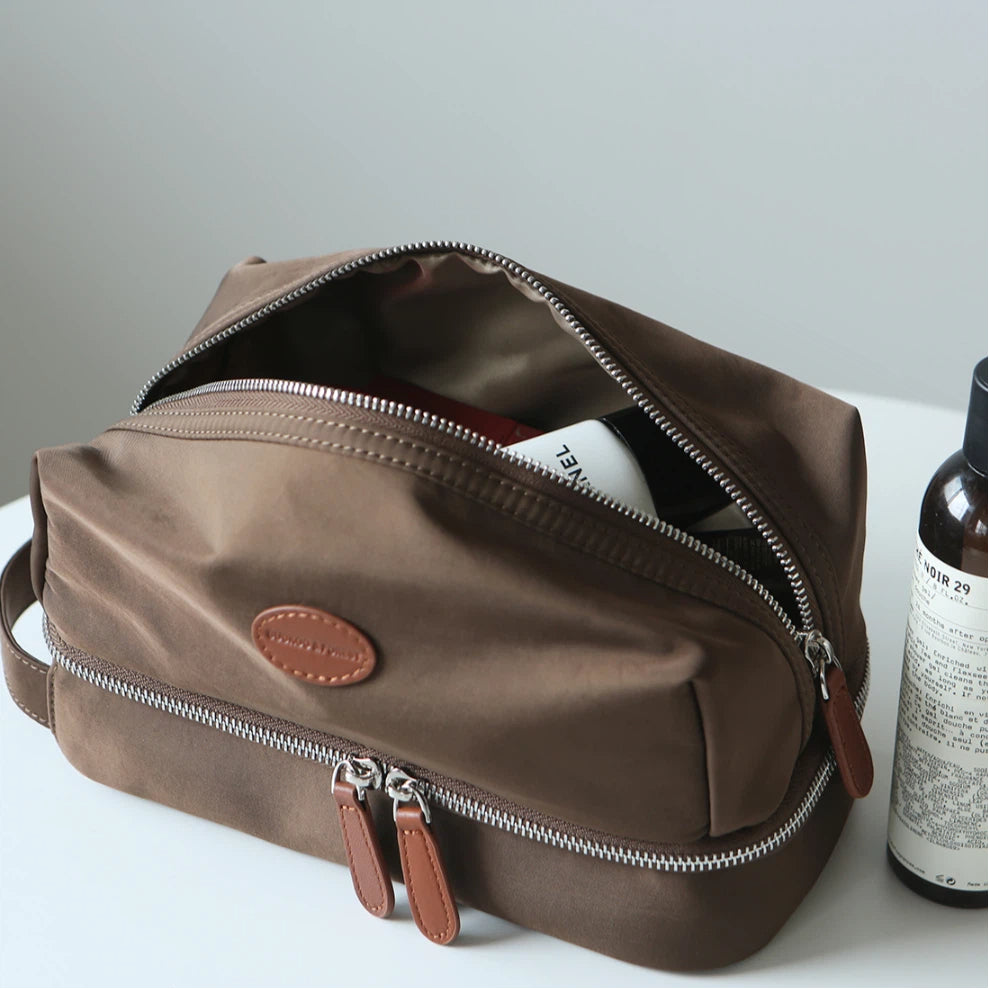 StreamLite Large-Capacity Toiletry Bag