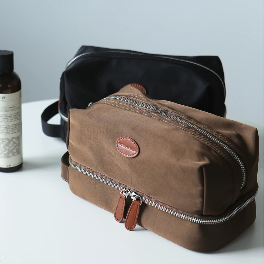 StreamLite Large-Capacity Toiletry Bag