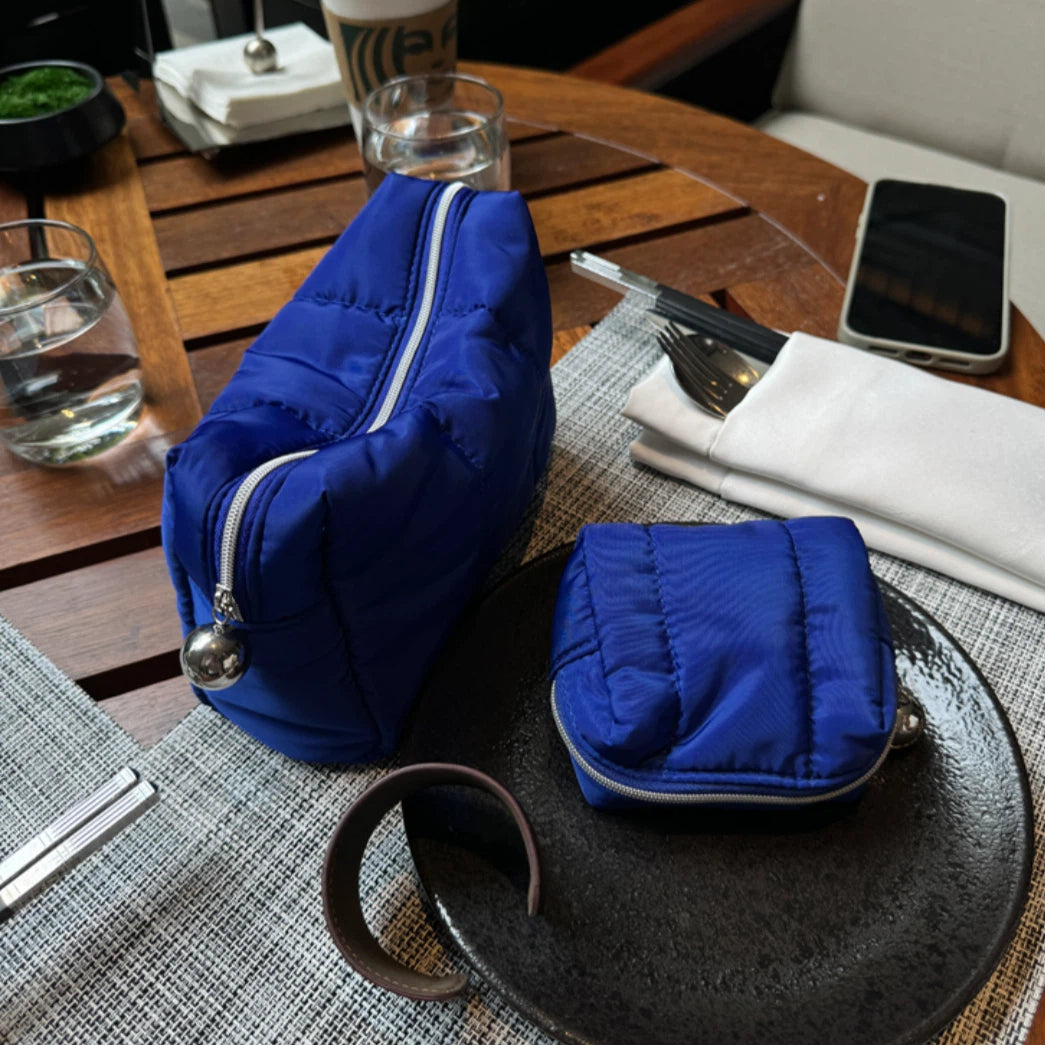 Cloud Puff Lightweight Organiser