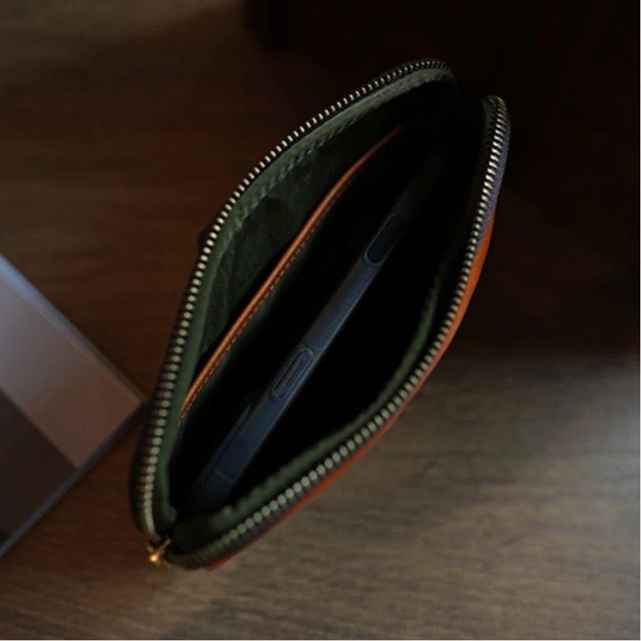 Handcrafted Minimalist Leather Pouch