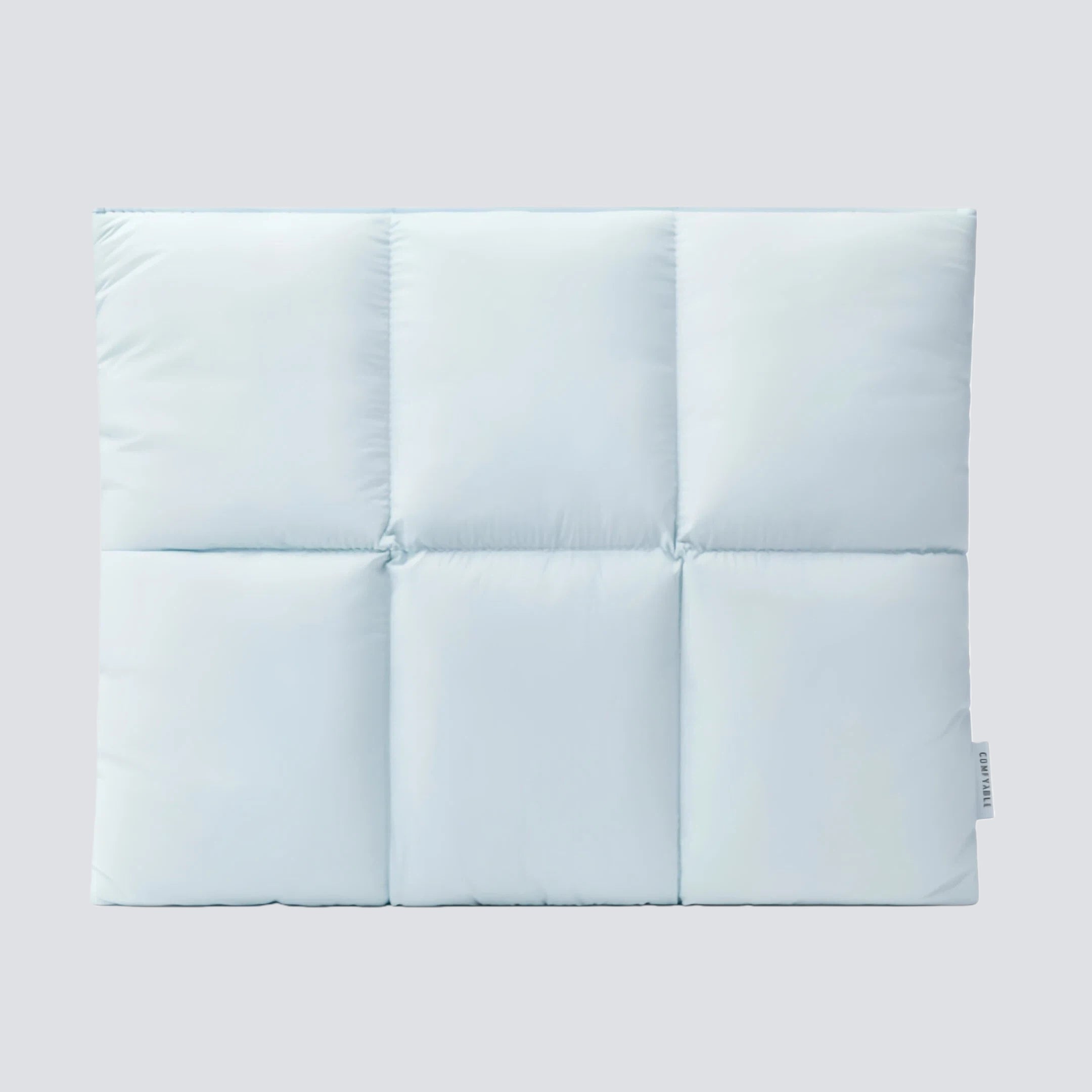 Quilted Magnetic Laptop Sleeve