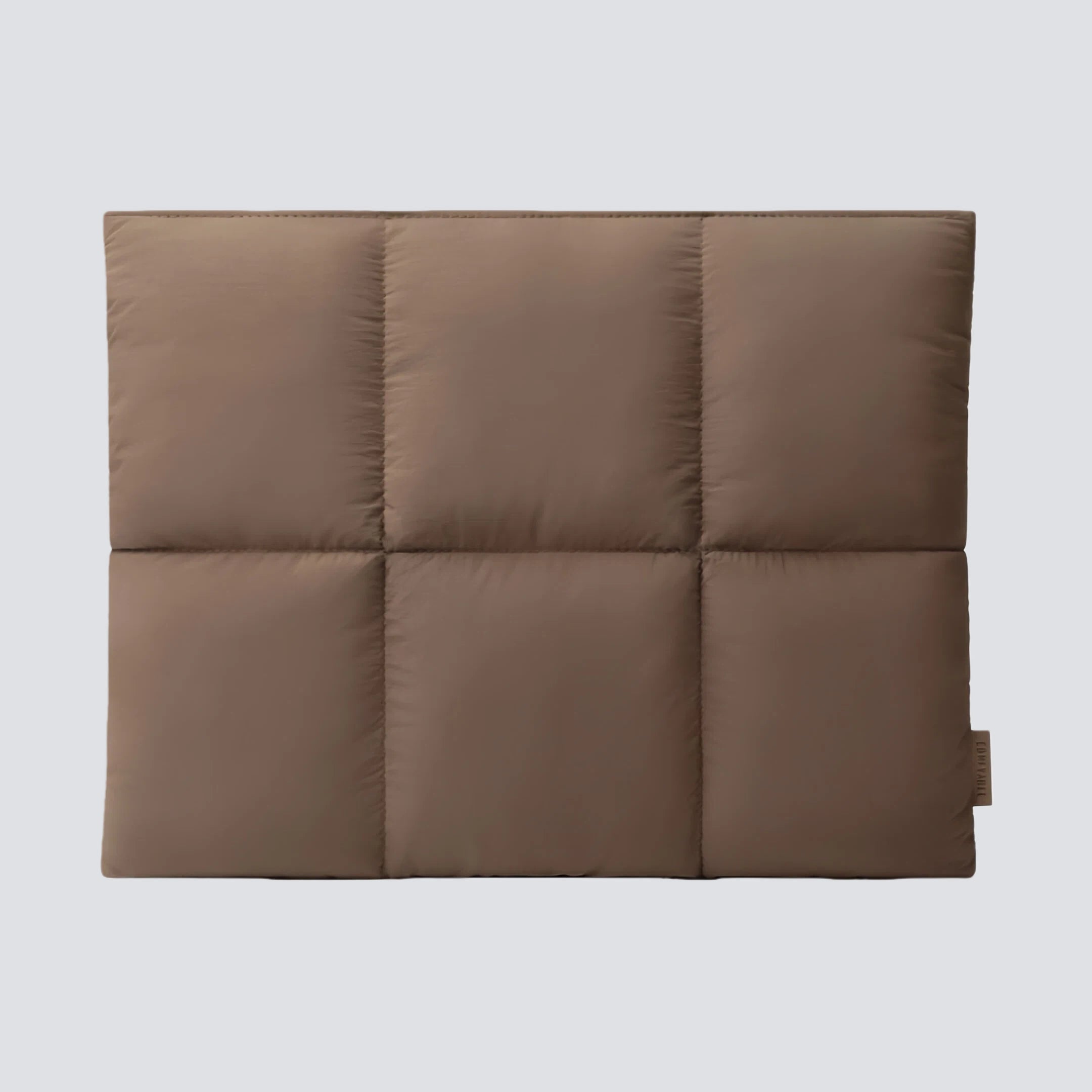 Quilted Magnetic Laptop Sleeve