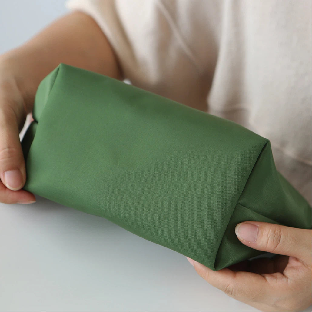 Ultra-Light Everyday Makeup Pouch